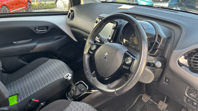 Peugeot 108 1.0 72 Allure 5dr Petrol Hatchback